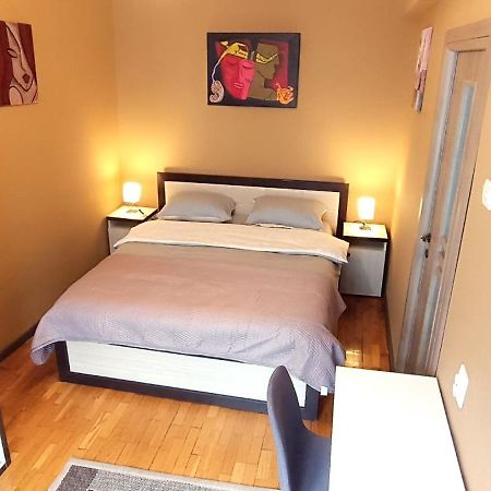 Apartament Downtown Клуж-Напока Екстер'єр фото